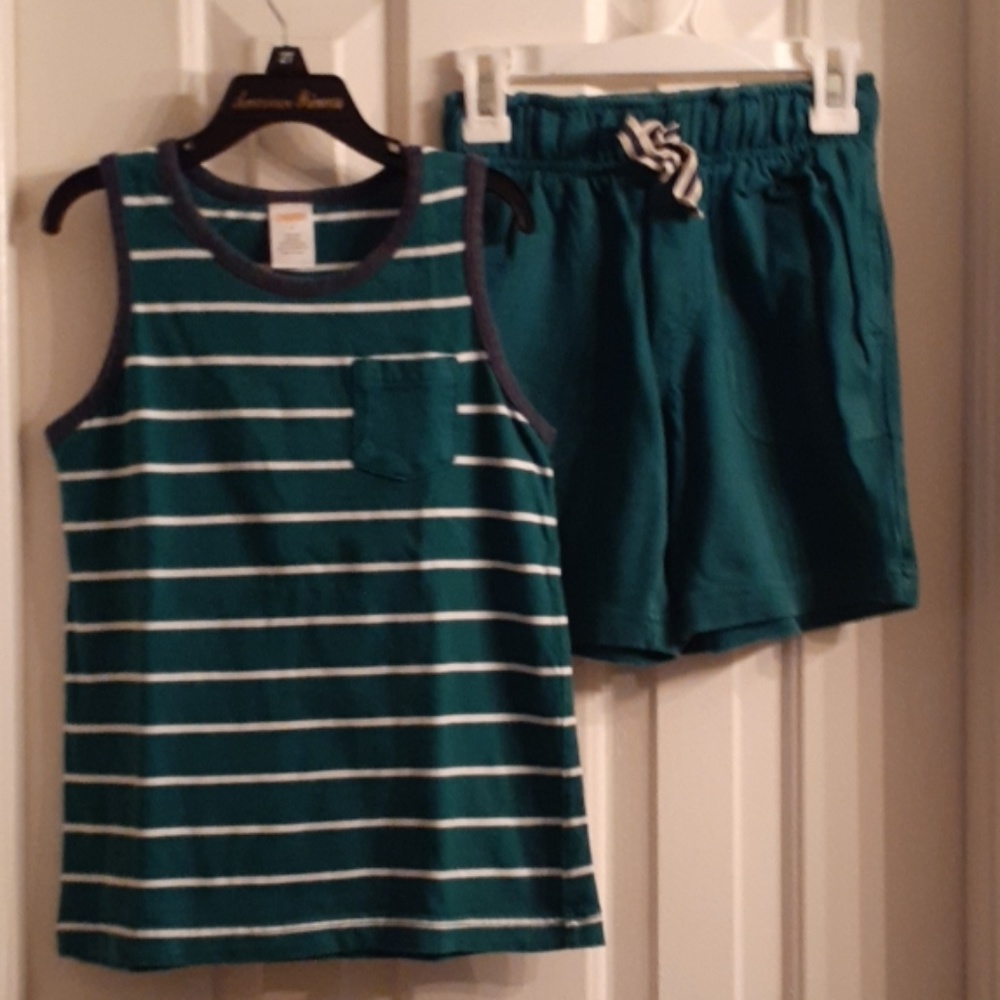 Gymboree 2 piece outfit